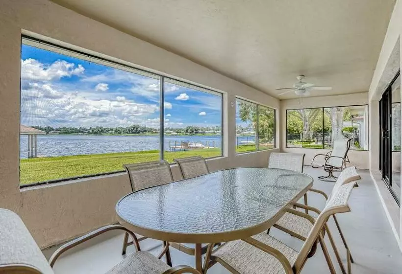 Lake August Retreat