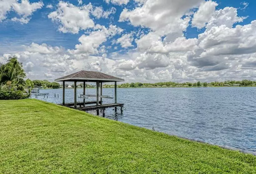 Lake August Retreat