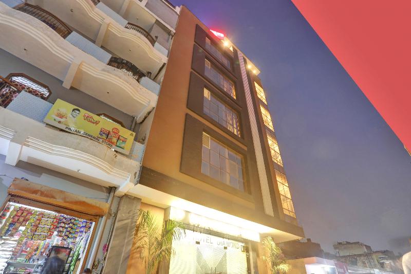 Oyo Townhouse 76100 Hotel Diamond