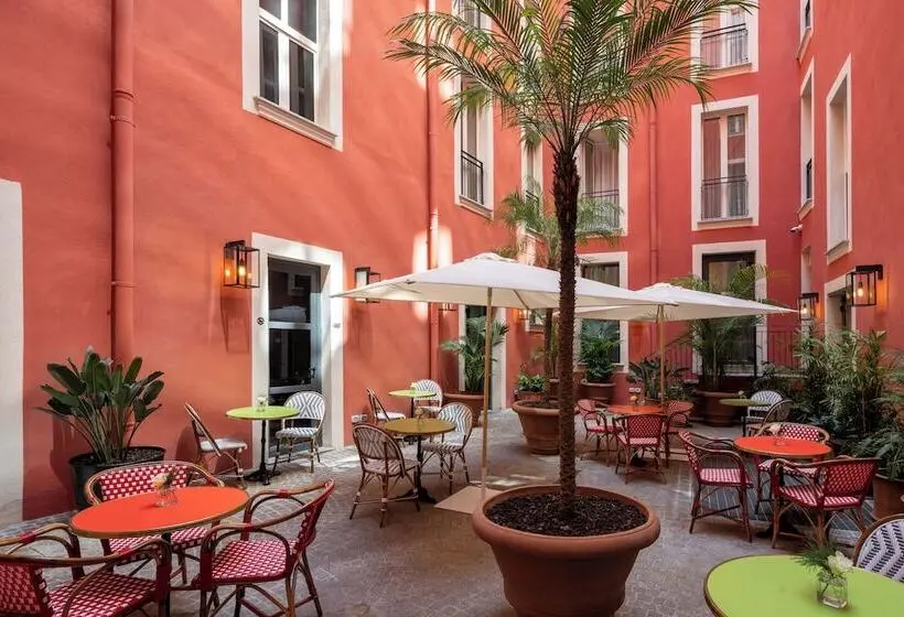 Trastevere Roma | UNA Esperienze | Preferred Hotels and Resorts