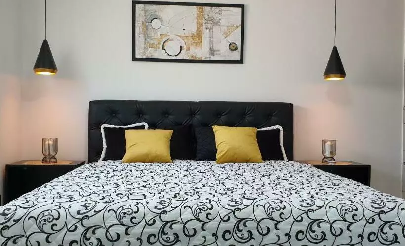 Apartmani I Sobe Gromilovic