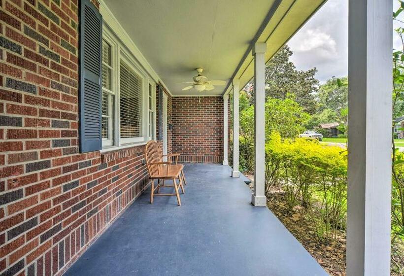 Déjà Blue North Charleston Retreat With Grill