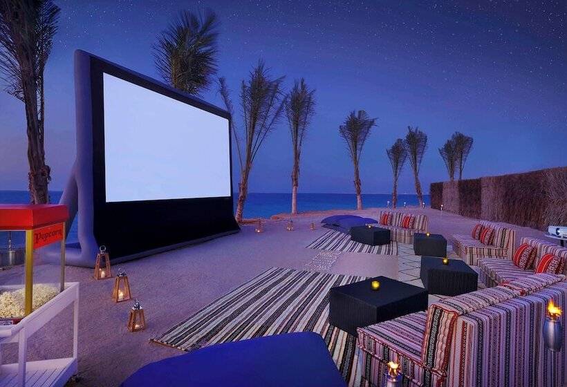 酒店 Anantara World Islands Dubai Resort