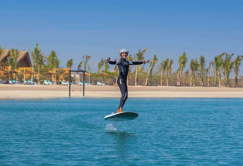 酒店 Anantara World Islands Dubai Resort