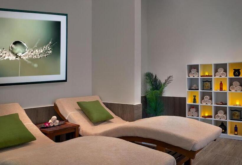 酒店 Anantara World Islands Dubai Resort