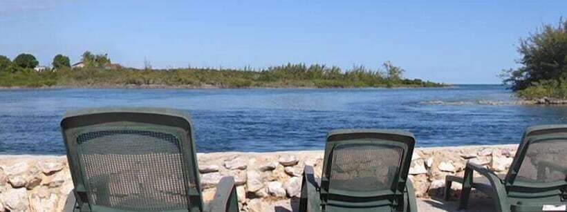 هتل Love At First Sight