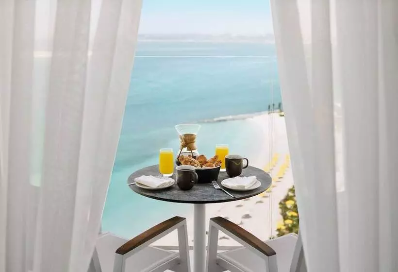 Hotelli Mövenpick Resort Al Marjan Island