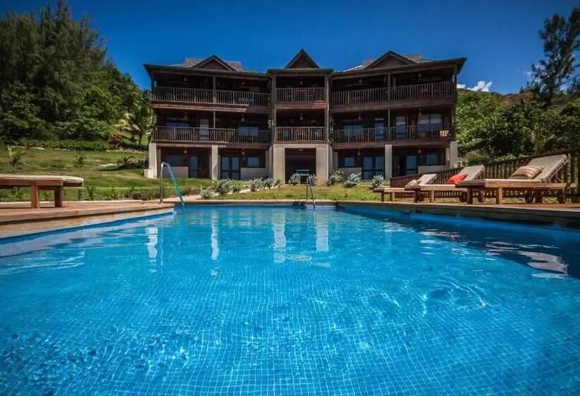 هتل Santosha Barbados