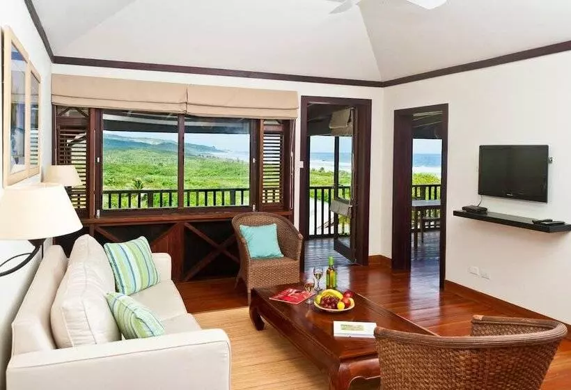 هتل Santosha Barbados