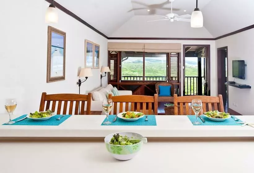 هتل Santosha Barbados