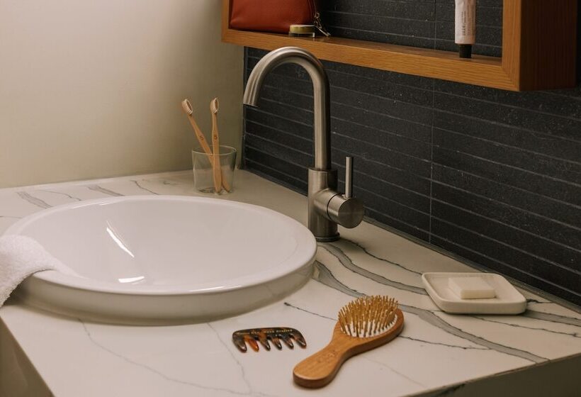 فندق Sonder The Abbey