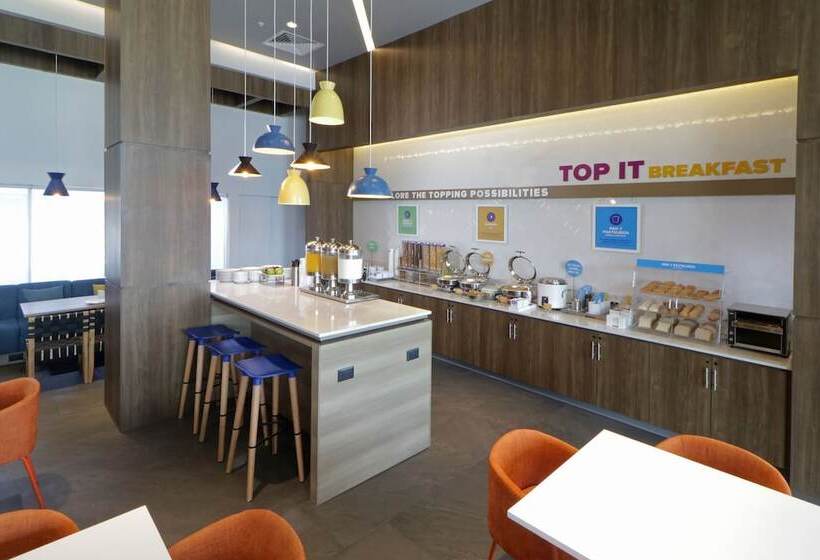 Otel Tru By Hilton Monterrey Fundidora