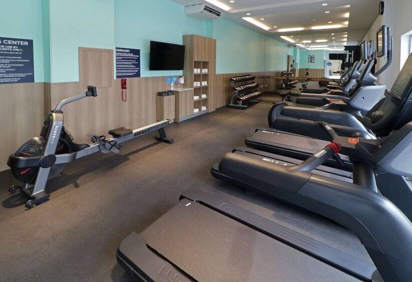 Otel Tru By Hilton Monterrey Fundidora