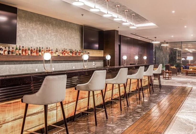 Hotelli Wyndham Chandigarh Mohali