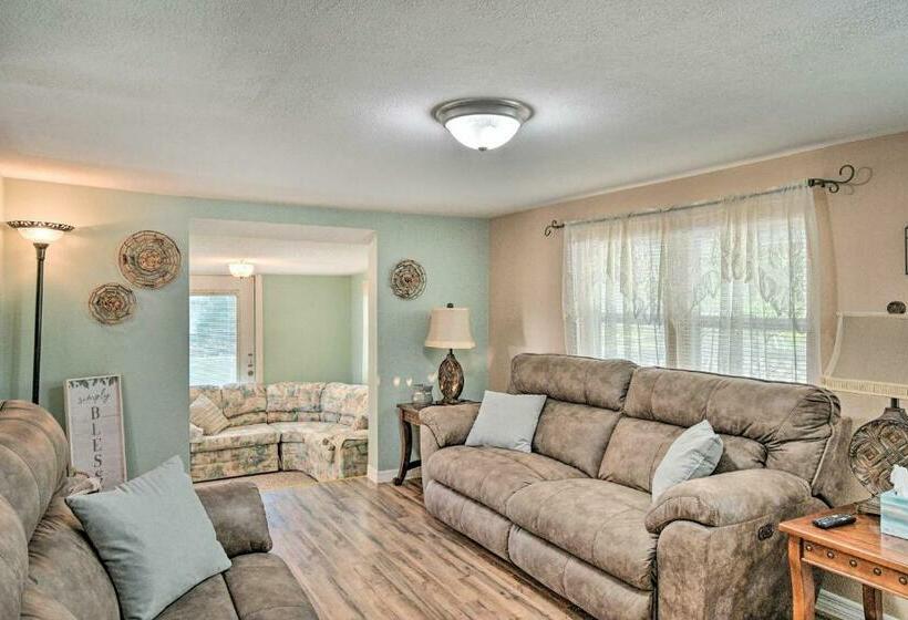 Peaceful Satsuma Escape With Dunns Creek Access