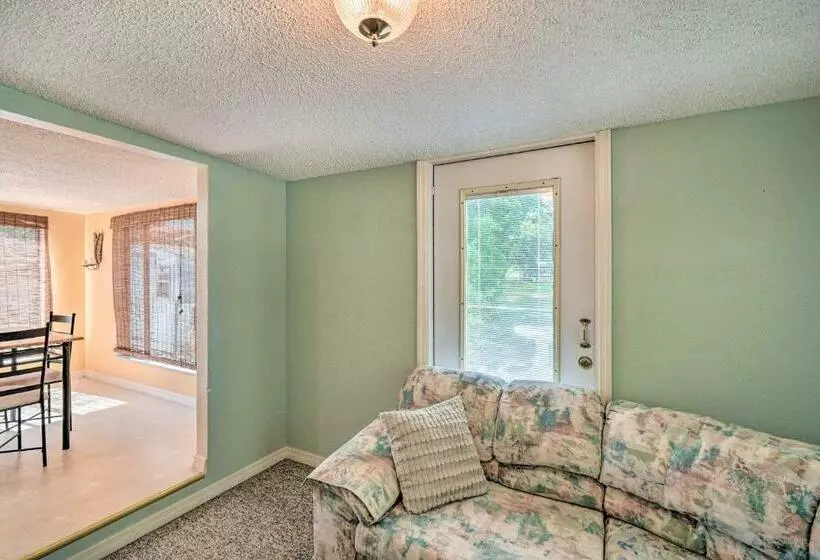 Peaceful Satsuma Escape With Dunns Creek Access