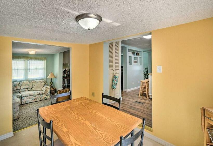 Peaceful Satsuma Escape With Dunns Creek Access