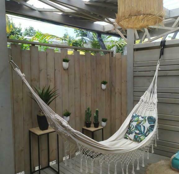 Villa Blue Tampon974