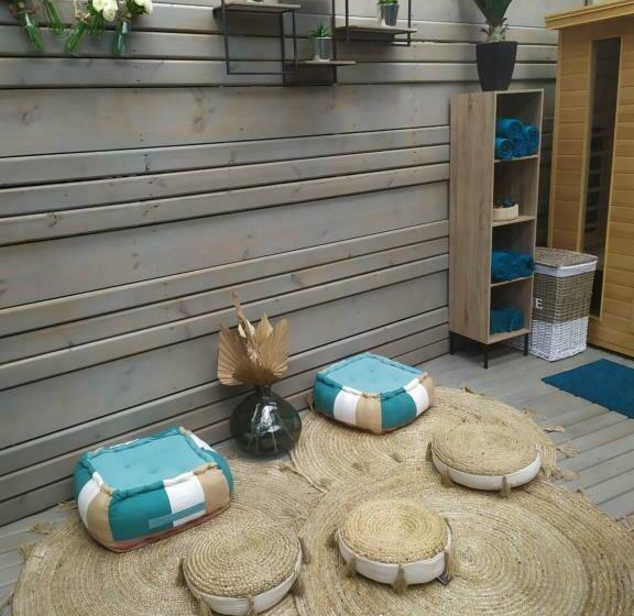 Villa Blue Tampon974