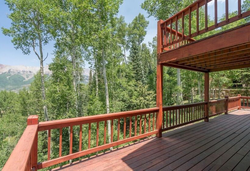 Wapiti Mountain Escape By Avantstay Commanding Views Incredible Home W Hot Tub