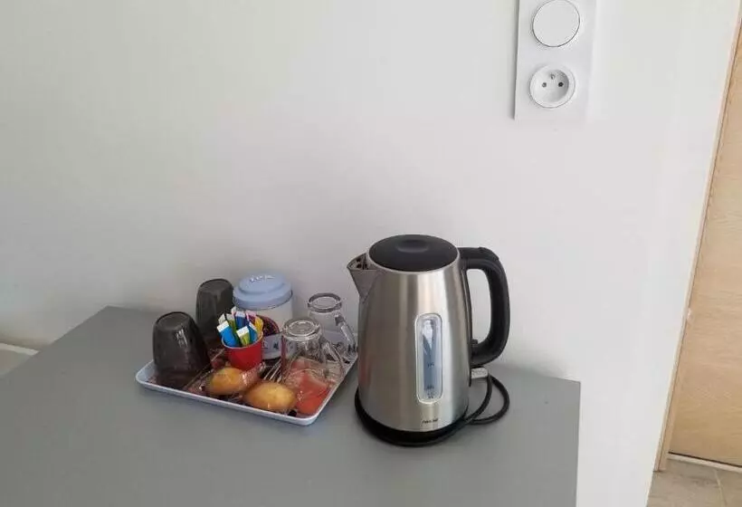 ベッドアンドブレックファースト Les Lauriers