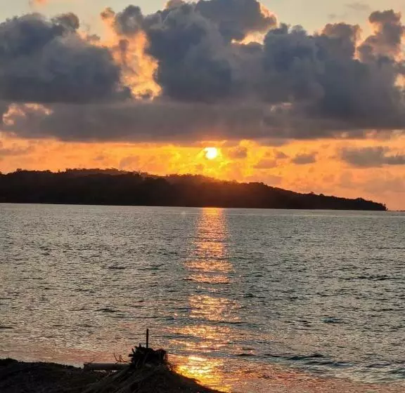 تختخواب و صبحانه Osa Corcovado Lodge