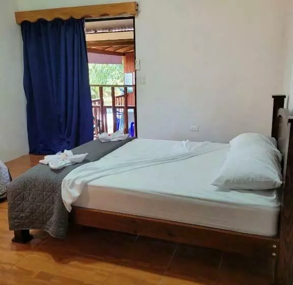 تختخواب و صبحانه Osa Corcovado Lodge