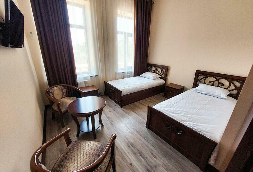 Bed and Breakfast Samarabonu