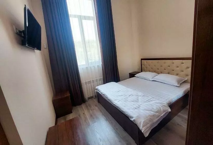 Bed and Breakfast Samarabonu