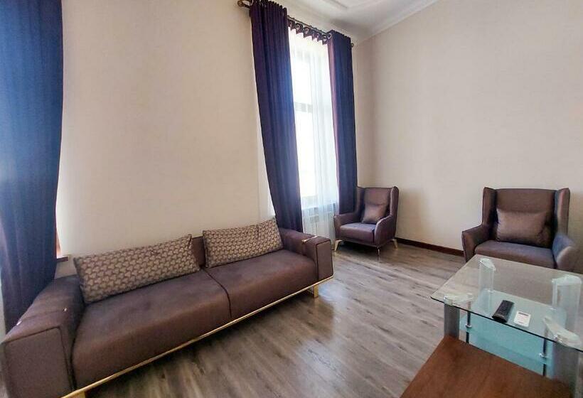 Bed and Breakfast Samarabonu