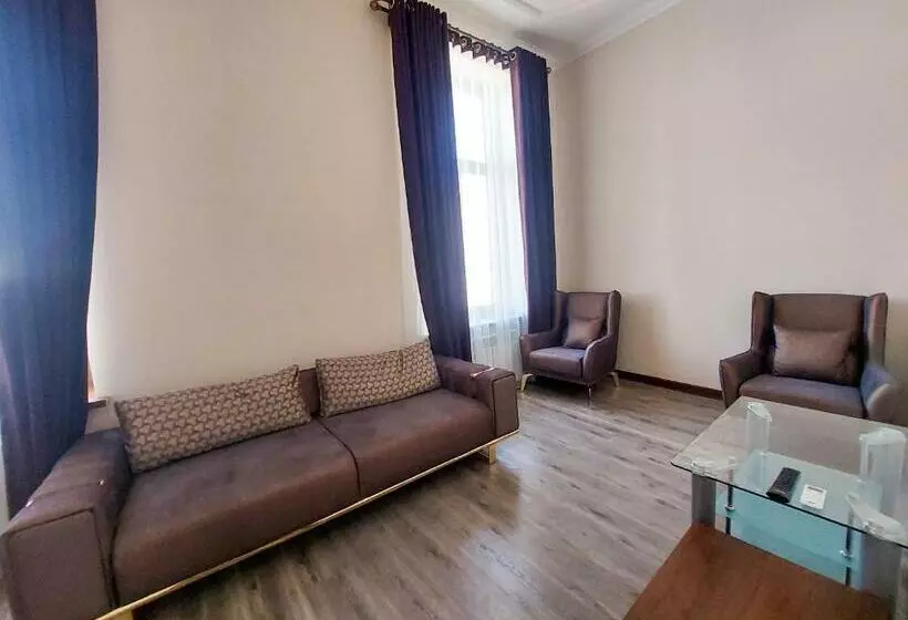 Bed and Breakfast Samarabonu