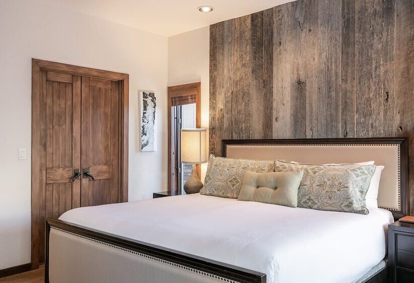 Crystal Chalet 12 By Avantstay Close To Town W Views Of San Sofia Ridge