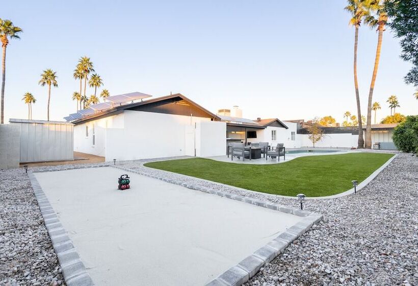 Grayhawk By Avantstay Modern Home W Pool Hot Tub Bocce Fire Pit Pool Table Putting Green