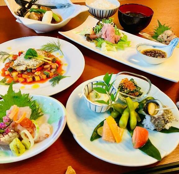 فندق Isola Izukogen