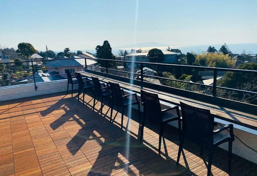 فندق Isola Izukogen