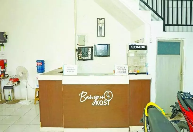 ホテル Oyo 91559 Kost Bangau Syariah