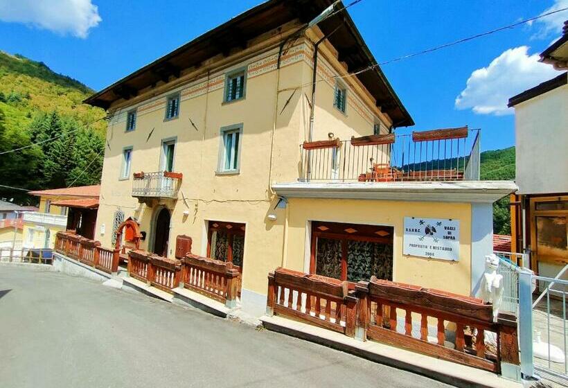 فندق Palazzo Del Doma   Lake Vagli