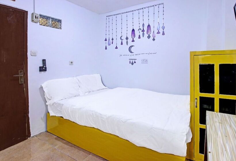 בית מלון כפרי Spot On 91506 Kedai Cinta Guest House