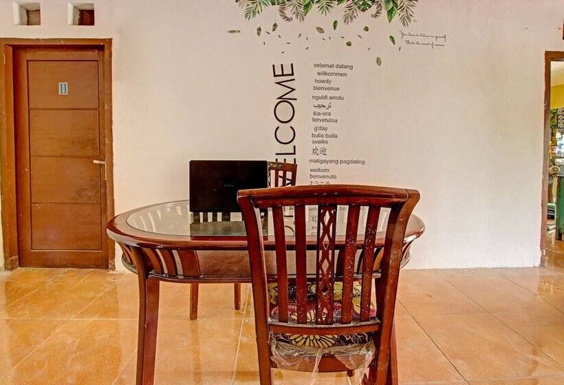 בית מלון כפרי Spot On 91506 Kedai Cinta Guest House