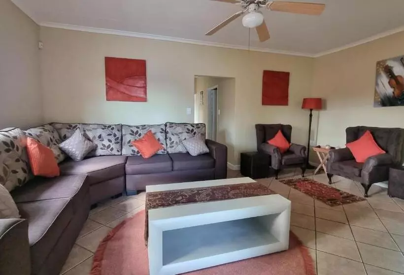 Majatalo Sunrise Serenity Guest House