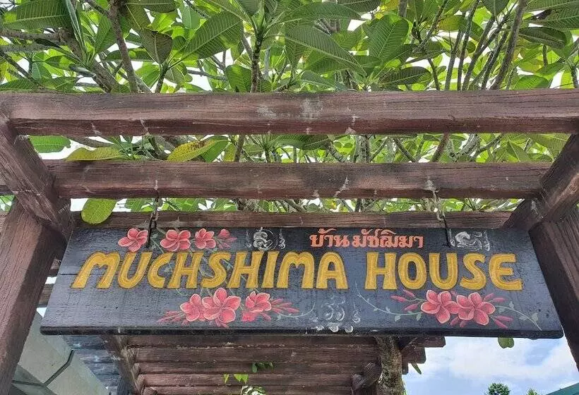 Baan Muchshima Hostel Phuket