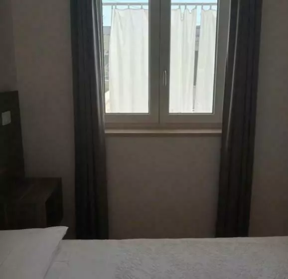 ベッドアンドブレックファースト U Ceccenate