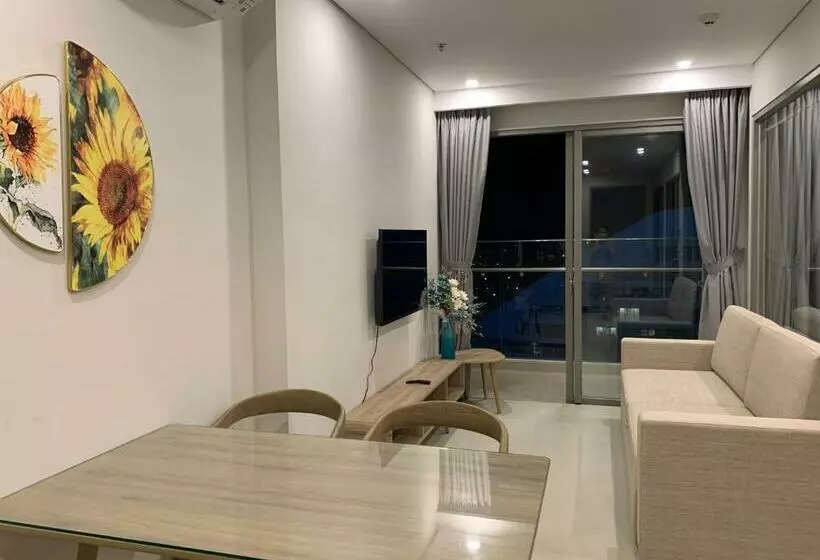 Condotel Cao Cấp The Sóng