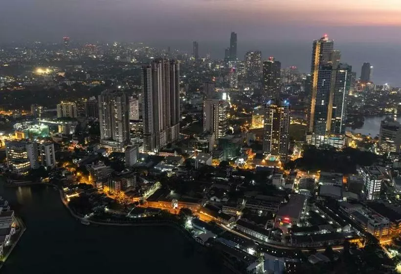پانسیون The Royal Motel Colombo