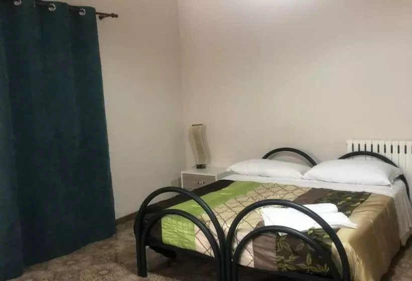 ベッドアンドブレックファースト Melvanni