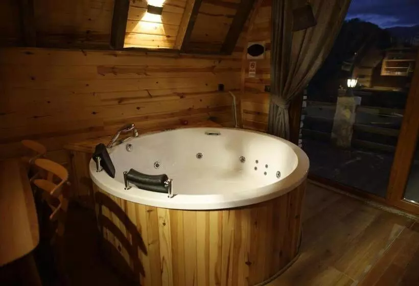 Aamiaismajoitus (B&B) Orca Bungalows