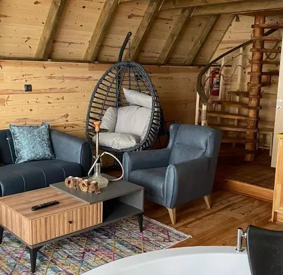 Aamiaismajoitus (B&B) Orca Bungalows