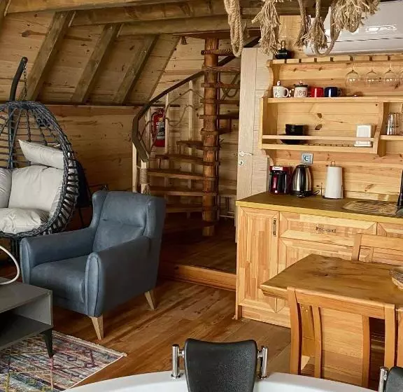 Aamiaismajoitus (B&B) Orca Bungalows