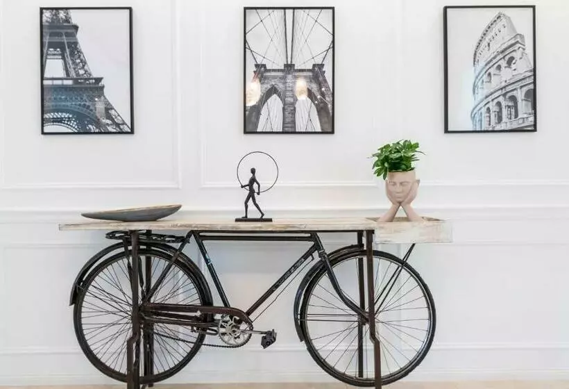 Corvinus Smart Apartment With Beautiful View