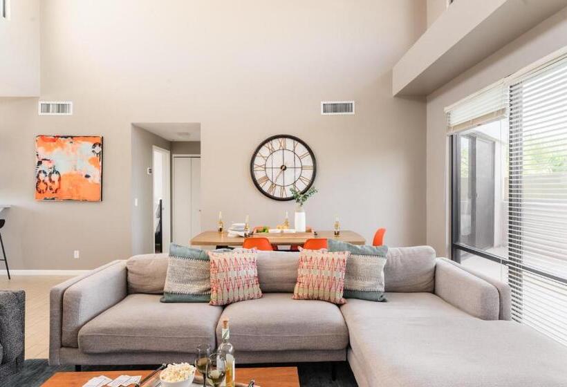 Ivory Buyout By Avantstay Two Home Buyout Near Old Town W Large Patio